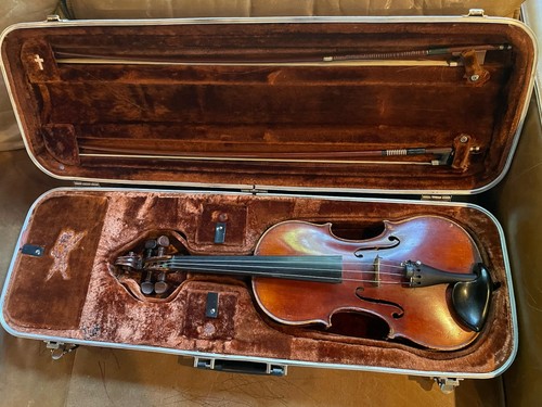 Old italian violin labeled